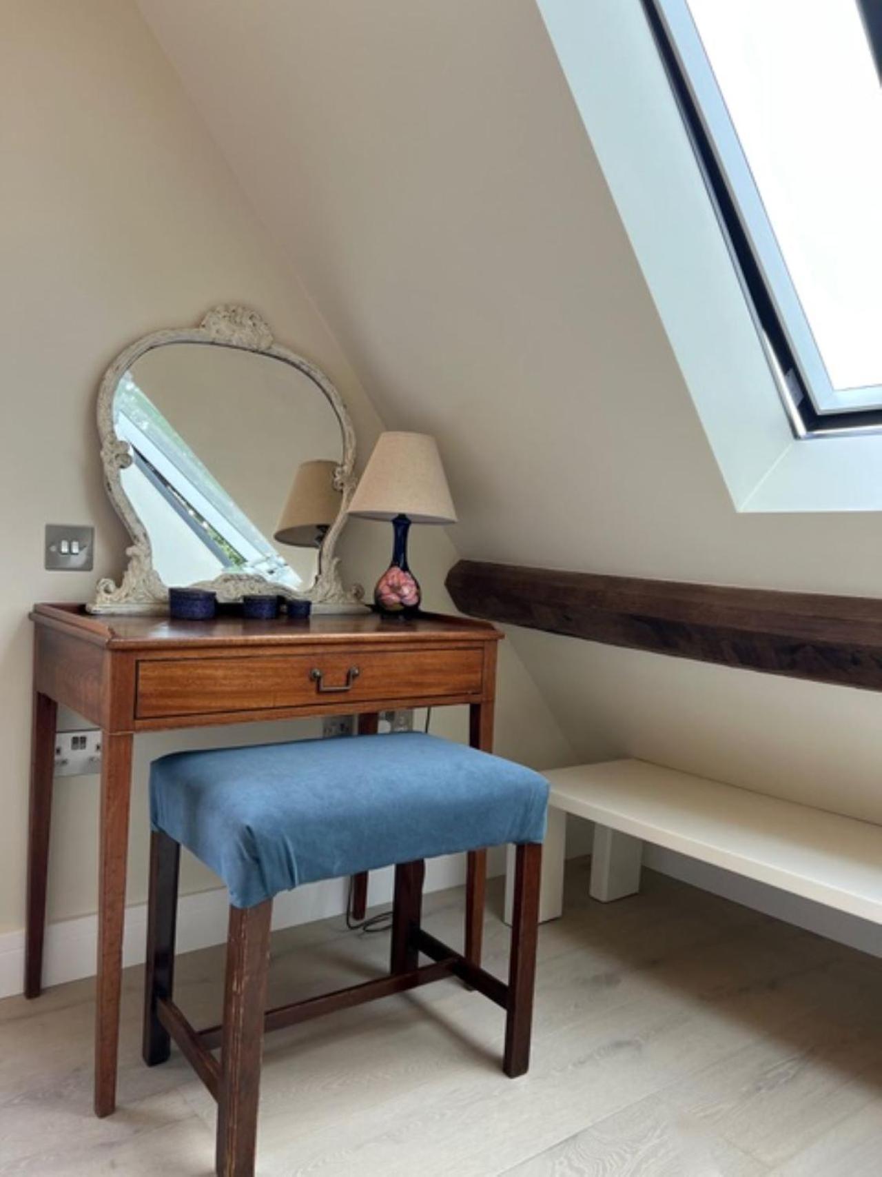 Idyllic Secluded Hideaway With Countryside Views On The Edge Of The Cotswolds Hailey Exterior foto